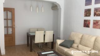 Piso  Avenida de cabo de gata. descubre tu nuevo hogar en el corazn del barrio del zapillo!