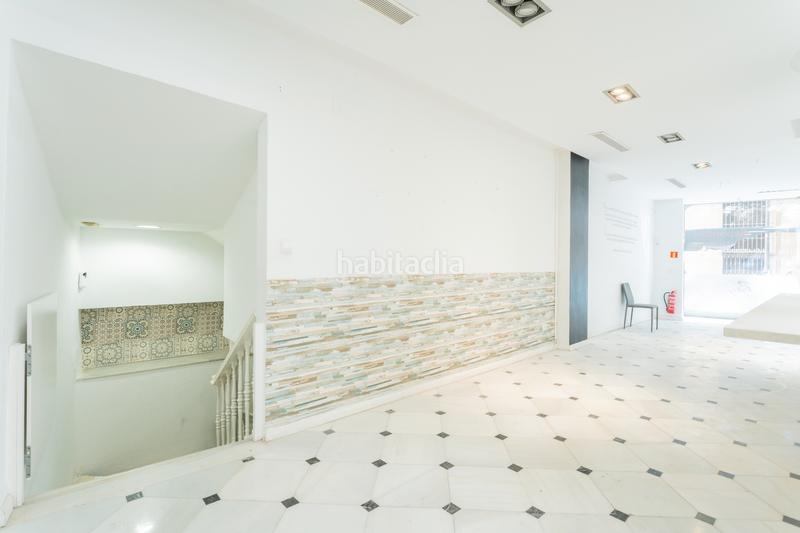 Foto 9dded36c-17d4-4e21-a185-0f1e7d9ff7ad. Lloguer local comercial a calle doctor gómez ulla 2 a Almería