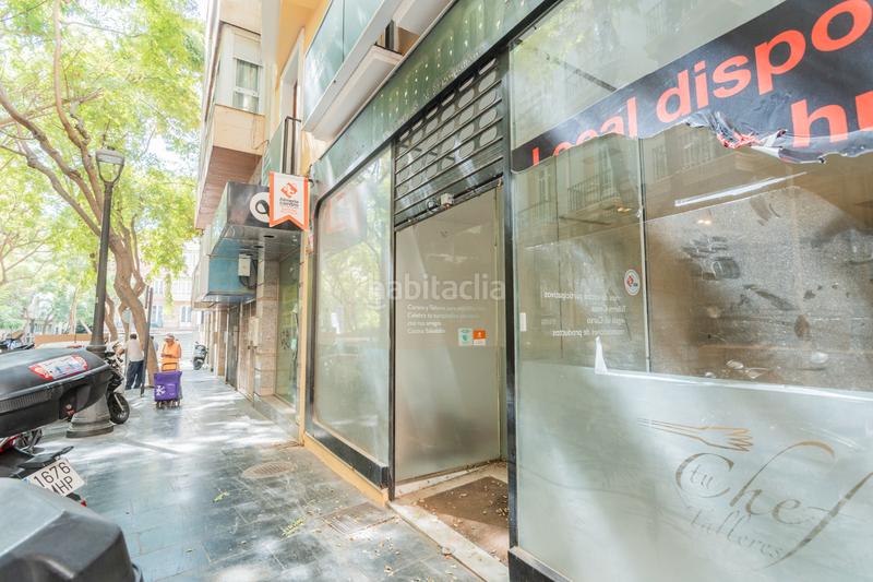 Foto 648f1165-a490-4a5c-a2f0-a9ce24d28eac. Location local commercial dans calle doctor gómez ulla 2 dans Almería