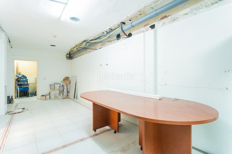 Foto 2c656f3c-2dfb-4d23-876b-93b080f4ca00. Rent business premise in calle doctor gómez ulla 2 in Almería