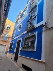 Casa  Calle pizarro. Se vende casa chalet