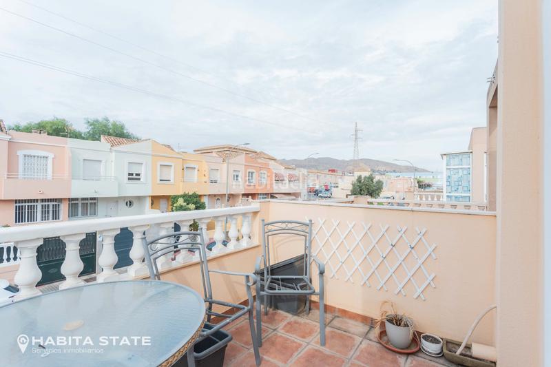 Foto 91dcf935-4ab2-45bf-a2c2-e6c6dc0bffa4. Maison jumelée avec chauffage dans Huércal de Almería