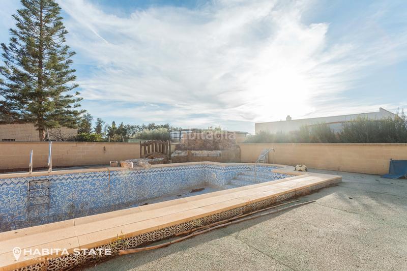 Foto 330612d9-01c9-4358-bbab-09a5a5b13fcf. Chalet avec cheminée piscine dans Viator