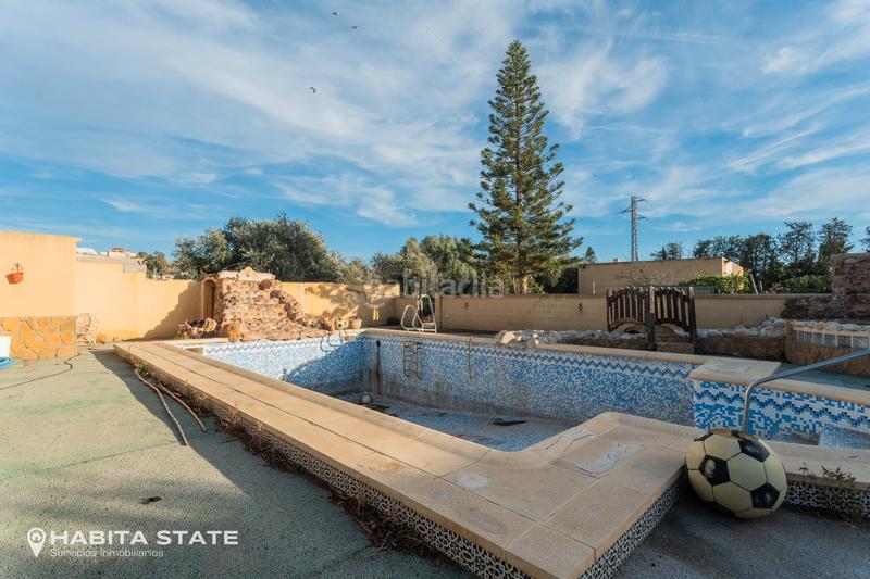 Foto f472e65b-5b8e-45bb-9ce3-4a0676def2de. Chalet avec cheminée piscine dans Viator