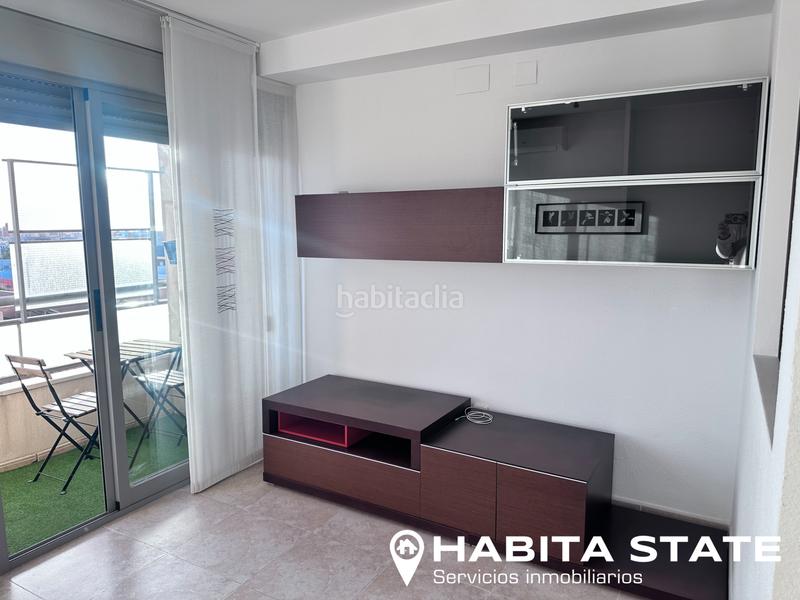 Foto ae7b38b3-fd66-45ca-b556-b41a4017ead8. Location appartement dans travesía de San Luis 55 dans Almería