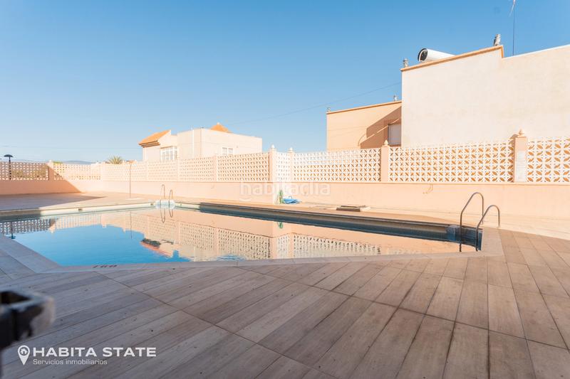 Foto 3cadc1c6-b3ff-45c7-9fe0-df8d00eceb5f. Àtic a calle isla elobey 28 a Cabo de Gata