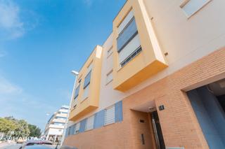 Pis  Calle francisco tárrega. Se vende piso