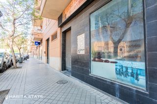 Local Comercial a Calle santa bárbara 11. Local en venta en calle santa barbara