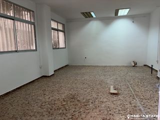 Local Comercial a Calle Gerona 17