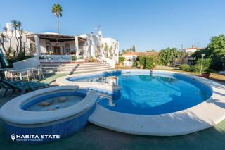 Chalet  Camino del galope 46. Casa independiente con piscina privada en cabo de gata.
