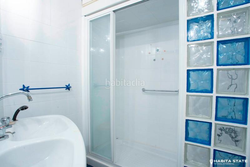 Foto 43d28c1f-bc96-4a71-a74a-9467b4e604e6. Piso en Centro Almería