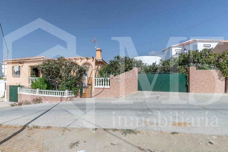 Foto 703e5adc-555d-4c55-963b-cdf380cf1b8d. Casa  de pueblo costa en Urbanización Santa Rosa Torrox