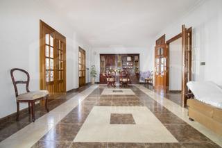 Maison à Centro Ciudad - El Carmen. Esta casa de pueblo se encuentra en vélez-málaga, málaga. es un