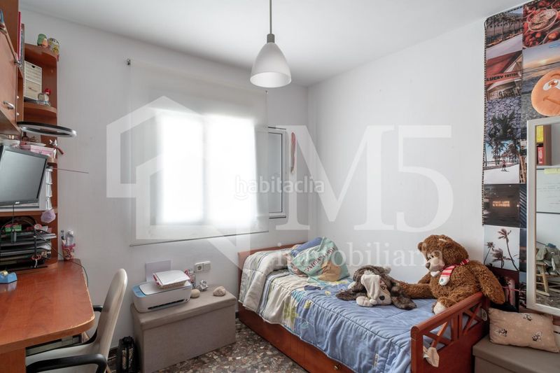 Foto 1127a0fe-3cb5-407b-b51f-229f6c11dff6. Casa adossada amb aparcament a Hispanidad - Vivar Téllez Vélez - Málaga