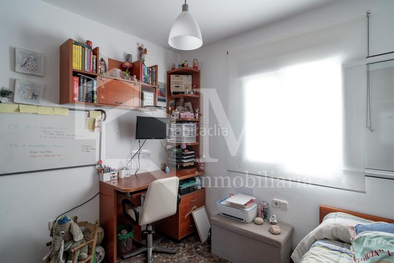 Foto d5368d8e-66e6-4d5d-8112-f91da464d3bd. Casa adossada amb aparcament a Hispanidad - Vivar Téllez Vélez - Málaga