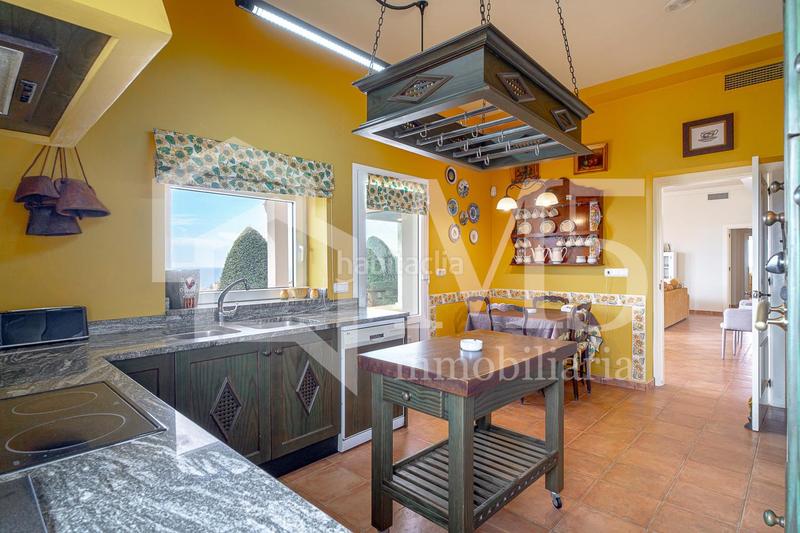 Foto 021409d5-f9f7-477f-a998-74bc20fedfe8. House with heating in Urbanización Santa Rosa Torrox