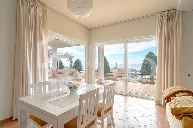 Foto 4520de47-7ba7-4beb-b519-90c8364e1d21. House with heating in Urbanización Santa Rosa Torrox