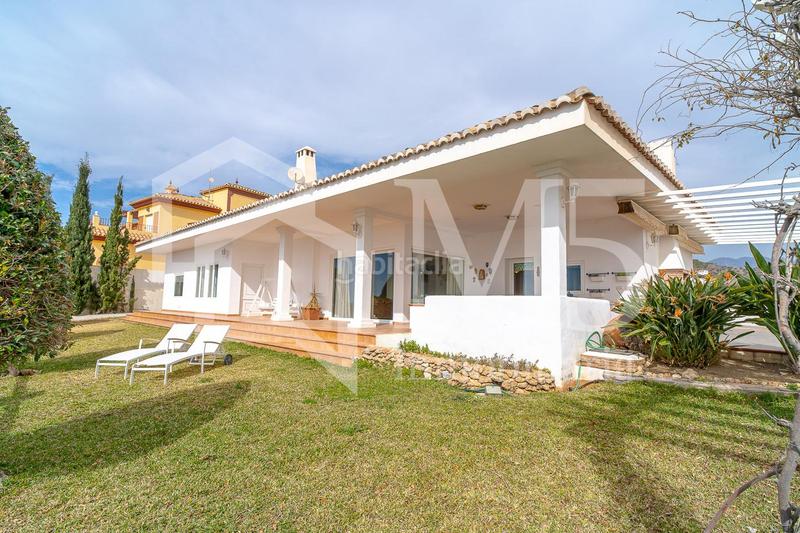 Foto 4b32e993-e1cf-4a4e-948e-b2f13bdbbb1e. House with heating in Urbanización Santa Rosa Torrox