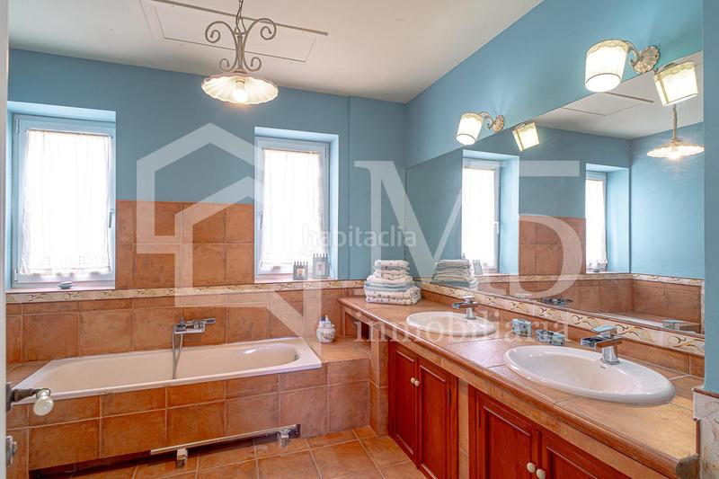 Foto 5a589ae8-0767-48b8-a40e-167b7482944f. House with heating in Urbanización Santa Rosa Torrox