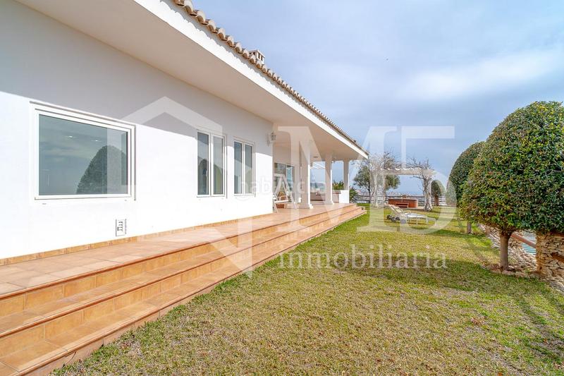 Foto 5e8e3085-2bdc-40f3-84d4-fd3b621191c9. House with heating in Urbanización Santa Rosa Torrox