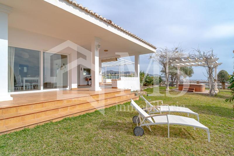 Foto fd85c86a-ed66-475e-b219-b25af950600c. House with heating in Urbanización Santa Rosa Torrox