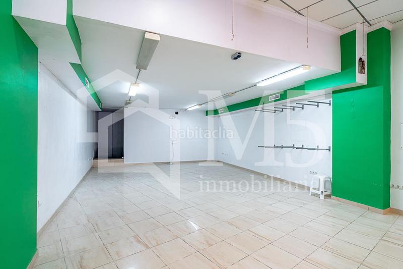Foto 3dc78bcf-f16b-49bd-a6c4-39c0c58b0ed0. Local comercial a El Morche Torrox