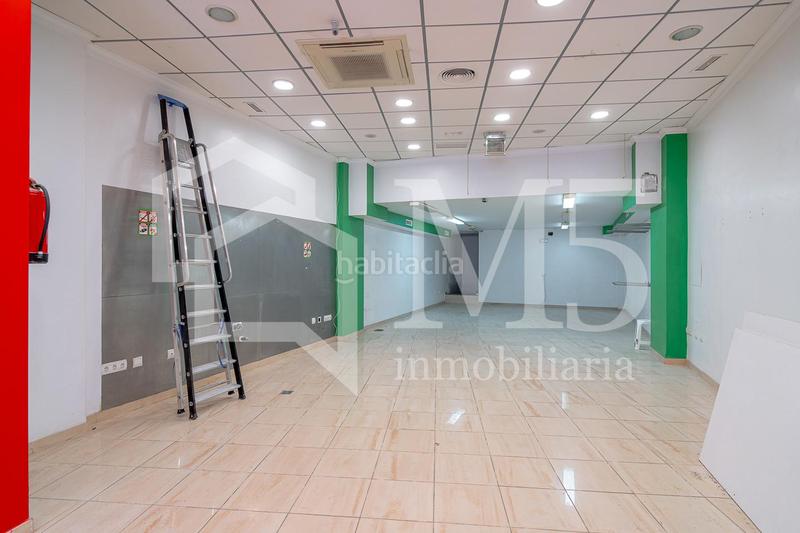 Foto bd50f169-8132-46f7-b89c-db5e03f088d4. Local comercial a El Morche Torrox