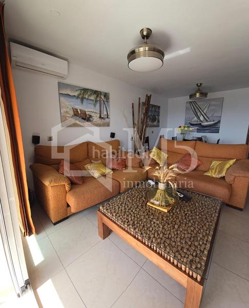 Foto 403a84d7-1a69-452b-a750-0cf55fdf5403. Affitto appartamento con piscina in Centro Torre del Mar