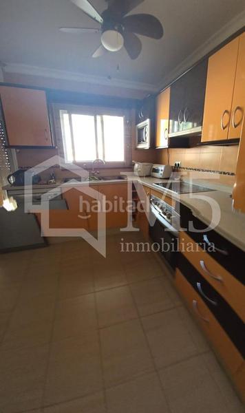 Foto e1ed28f6-3ded-458a-a4f3-63d184e98947. Miete etagenwohnung mit pool in Centro Torre del Mar
