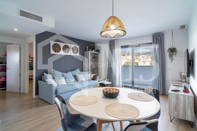 Foto 24c09fa6-3926-4229-93c2-5d485dd266a8. Attico con parcheggio piscina in Camino Viejo de Málaga Vélez - Málaga