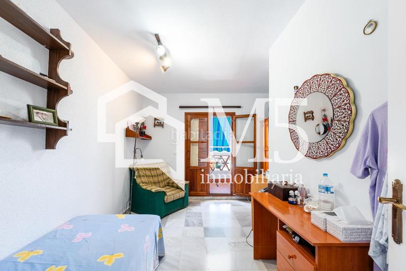 Foto 11a55920-ce7c-47b6-9a76-d0c89d01cd75. Casa con parcheggio piscina in Paseo Marítimo de Levante Torre del Mar