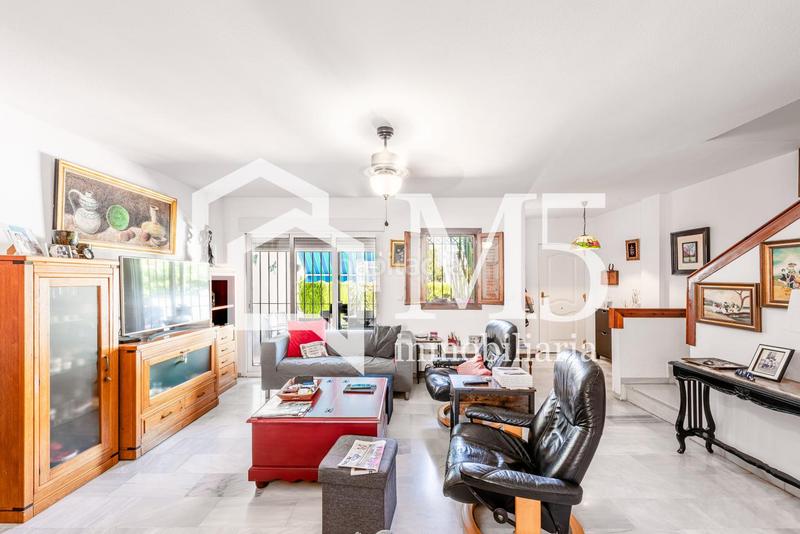 Foto 2b2b2a4b-731f-4eb7-9182-3ea50ec5981d. Casa con parcheggio piscina in Paseo Marítimo de Levante Torre del Mar