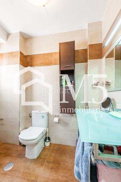 Foto de9a57ee-7c24-49b9-8149-cd36edede704. Casa con parcheggio piscina in Paseo Marítimo de Levante Torre del Mar