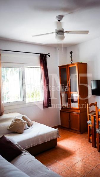 Foto 055a84b3-6387-4adb-8ce7-d1d046fb1de0. Location rez-de-chaussée dans Centro Torre del Mar