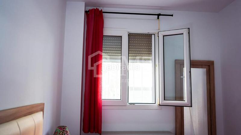 Foto c3bf8e73-cd6d-42c9-b882-6f8d552a8407. Location rez-de-chaussée dans Centro Torre del Mar