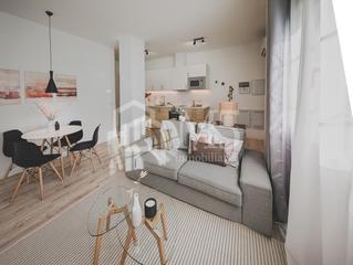 Location Rez-de-chaussée à Paseo Marítimo de Levante. Piso de alquiler en torre del mar para el mes de septiembre
