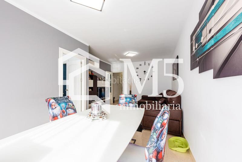 Foto d9321e50-fe04-4d04-bf1d-9bbf30b5677c. Piso  en algarrobo costa en Caleta de Velez