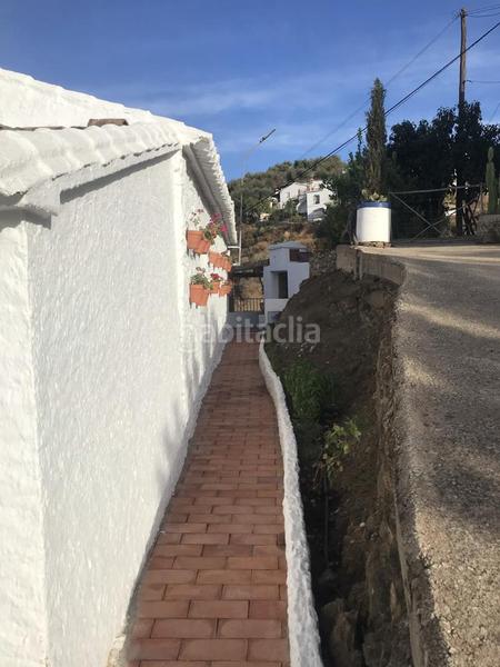 Foto a68e3bcb-67e5-4739-b348-51b5cb6ca905. Lloguer masia amb piscina a Canillas de Aceituno
