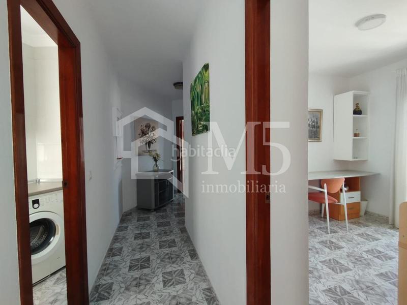 Foto f518fb45-804f-4ba1-9cfe-4a604bdc3011. Alquiler piso  alquiler larga temporada en Avda Pescia - Ctra de Frigiliana Nerja