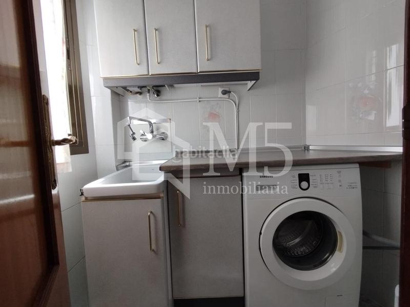 Foto ebba83e3-02b1-48a1-86c4-f4354f320919. Location appartement dans Avda Pescia - Ctra de Frigiliana Nerja