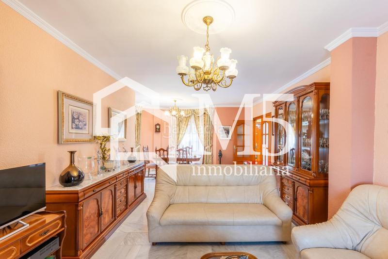 Foto 8b741603-7a29-4560-b970-b5d89123f3af. Maison avec chauffage parking piscine dans El Tomillar Torre del Mar