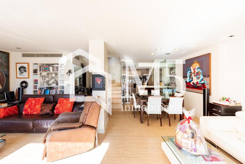 Foto 8841c3bc-4868-43bf-b398-9de0bd2705ff. Reihenhaus mit pool in El Tomillar Torre del Mar