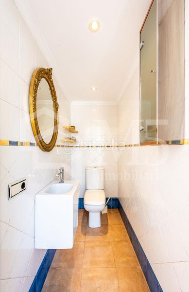 Foto ccbdc16e-9014-49bc-9a1d-890fd00783ba. Casa amb aparcament a Caleta de Velez