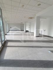 Business premise in Hispanidad - Vivar Téllez