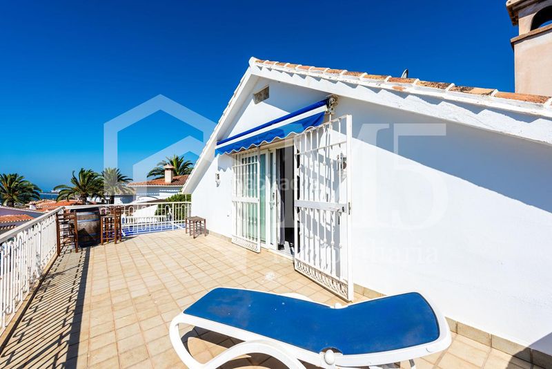 Foto 480410dd-5a3f-43b5-a2e3-5400e1cd5e30. Casa amb aparcament piscina a Caleta de Velez