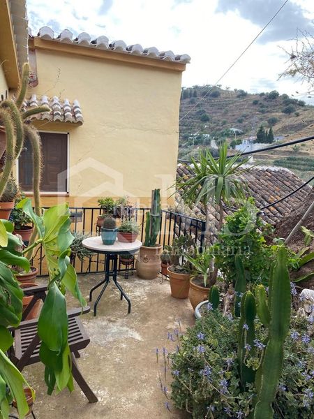 Foto c98cc4ac-546b-4f0e-b8ba-2a6e09a4acc3. Casa  de pueblo en Canillas de Aceituno