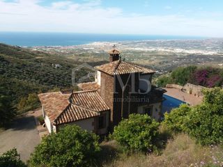 Location Maison  Arenas. Cara rural alquiler larga temporada en arenas