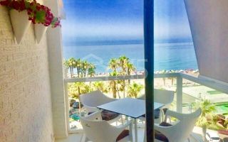 Location Appartement  Avenida el faro. Alquiler septiembre a junio en torrox