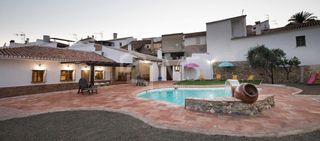 Bauernhof in Periana. Casa rustica en mondron