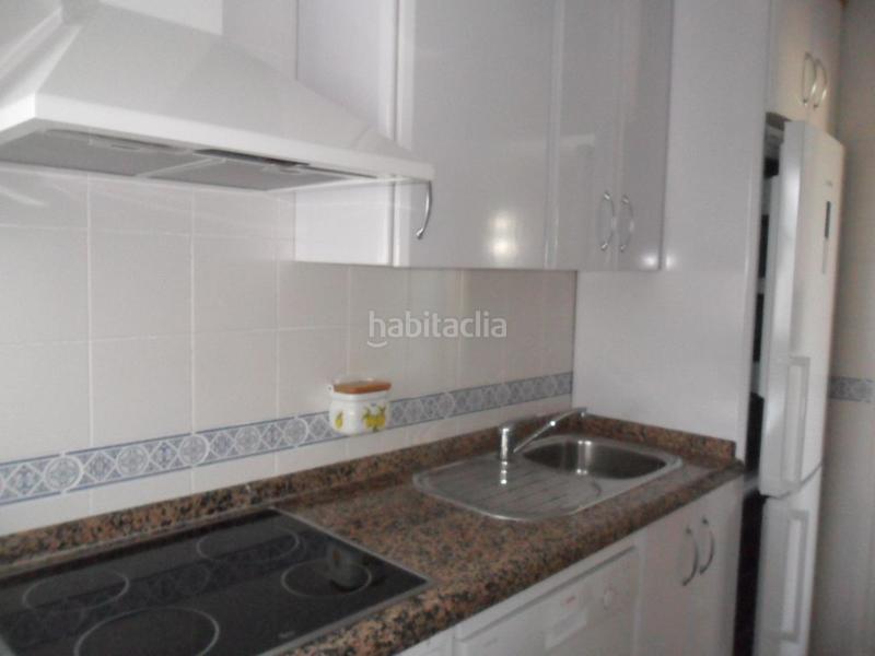 Foto bd00cd89-1523-4361-8399-5be30e1ce5d3. Affitto appartamento in avenida nuevo oasis del sur 2 in Rota